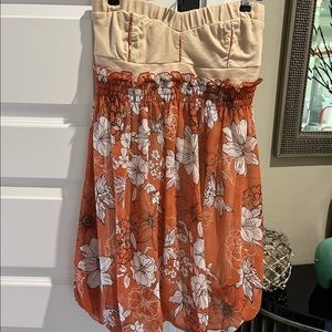 THEME Strapless Dress